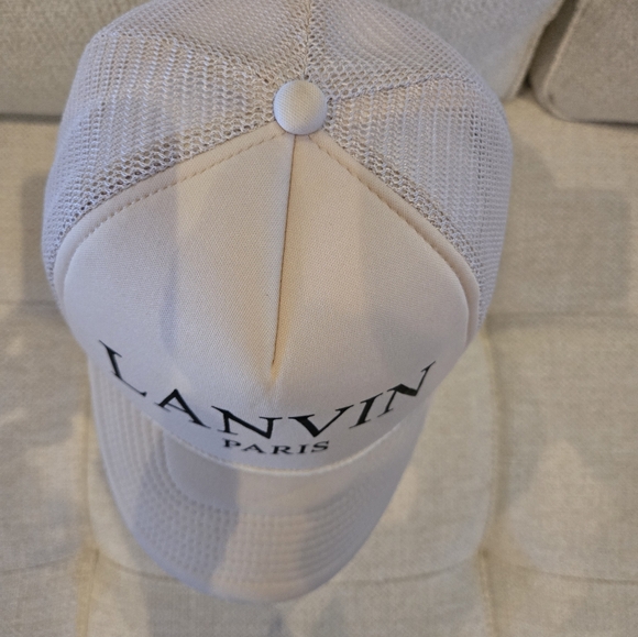 LANVIN PARIS Snapback Cap Hat Mesh Cream Blush White Fashion Luxury - Picture 7 of 8